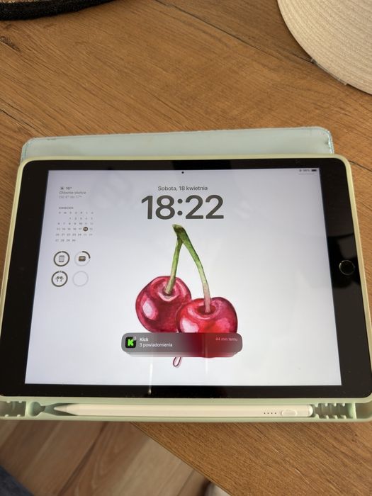 Ipad 9 gen.  64 GB, wifi, 2021  cały zestaw
