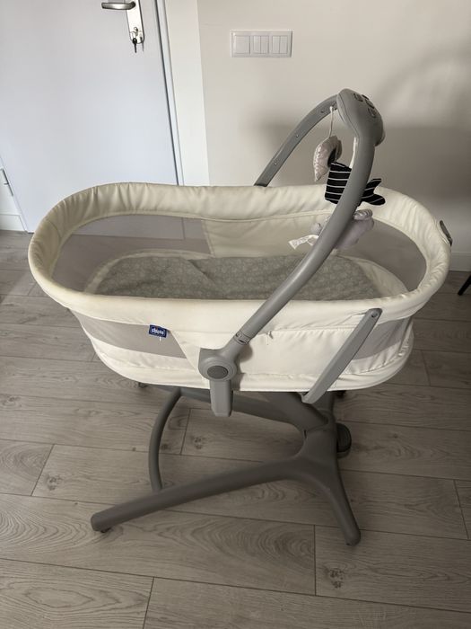 Baby Hug - Berço, esperguiçadeira, cadeira da papa