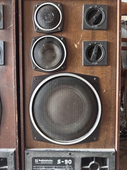 Колонки s-90, Підсилювач Sony TA-F300: