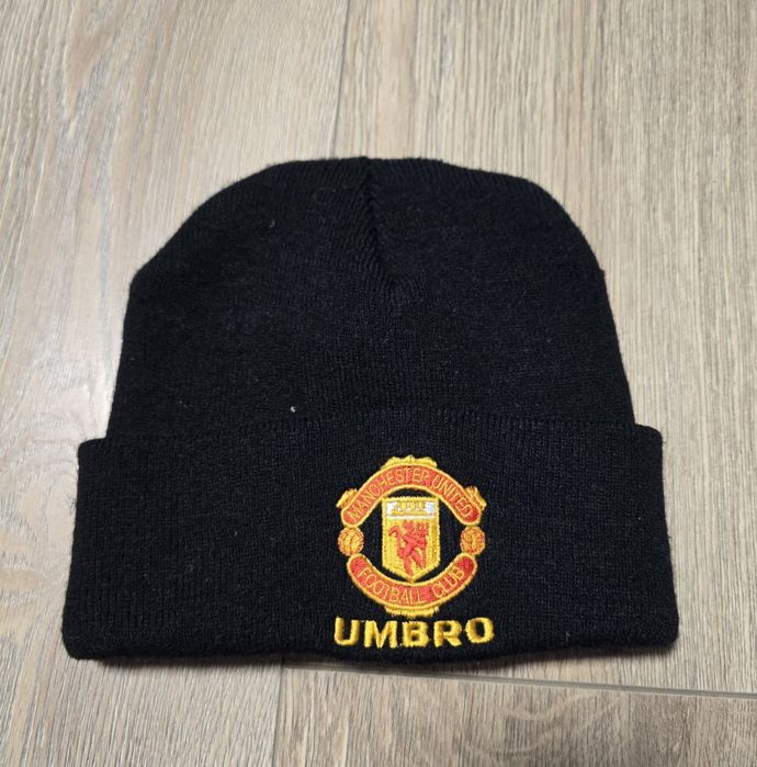 Шапка umbro Manchester United