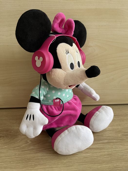 Minnie com phones