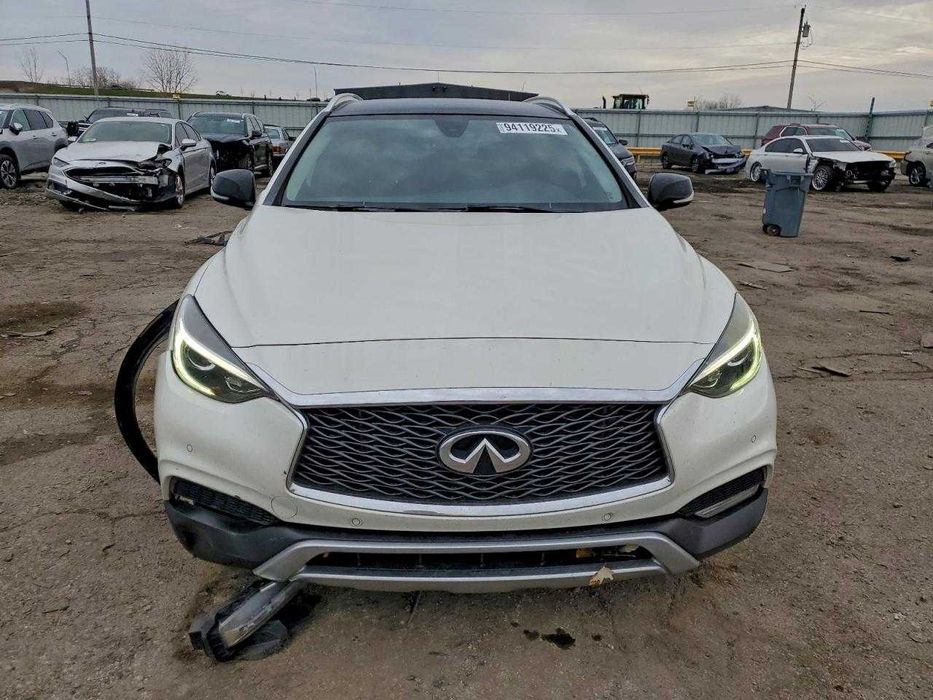 2017 Infiniti QX30 BASE