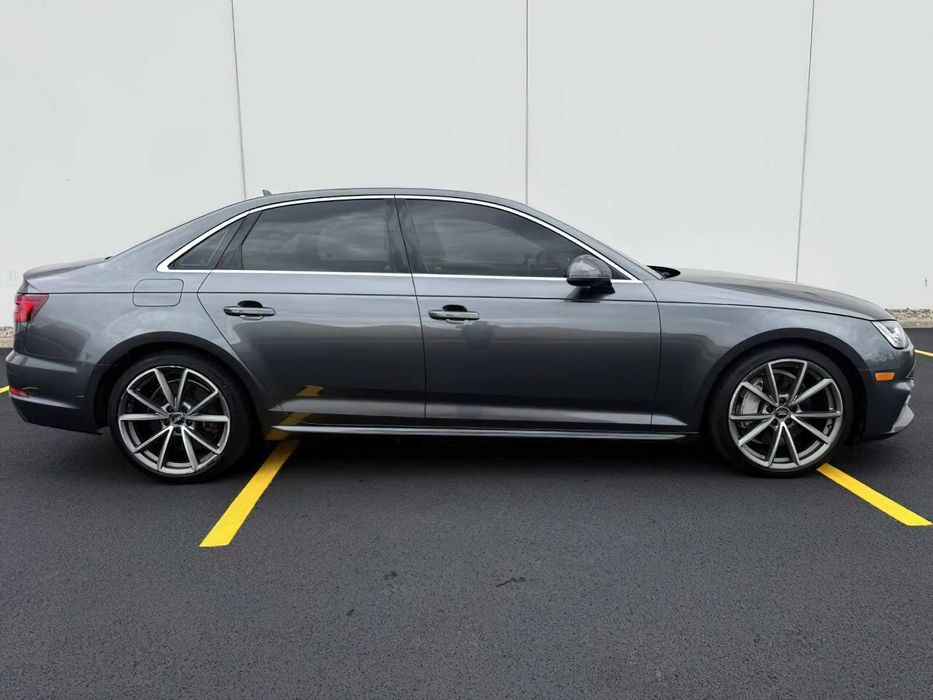Audi A4      2018