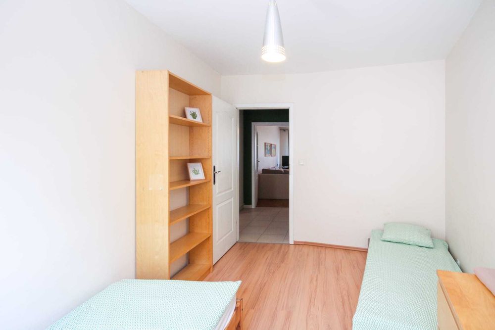 Wolne terminy, 3-pokojowy apartament dla max 6os, balkon,wi-fi