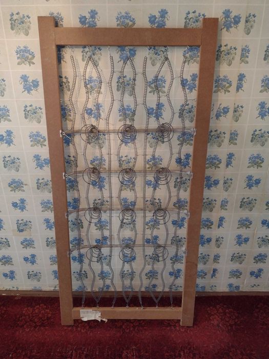 Продам каркас кровать 90х190см