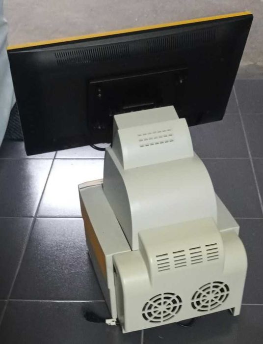 POS com ecrã tátil