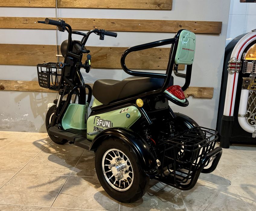 Triciclo eletrico sem carta Voltrish 3Fun