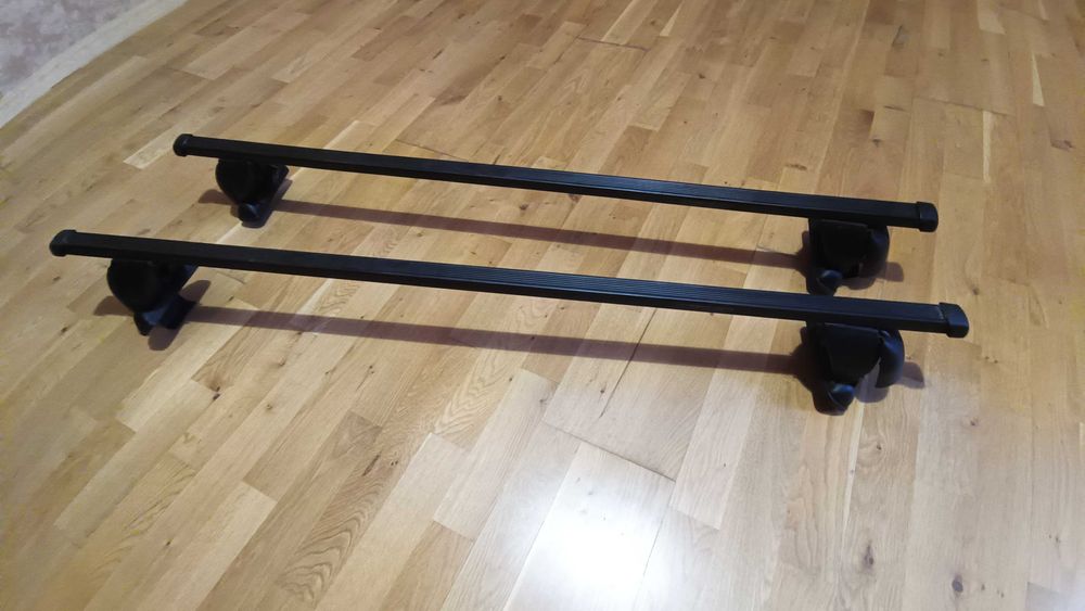 Багажник для плаского даху автомобіля Mont Blanc 1260/890