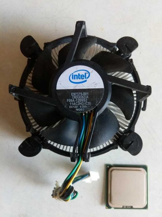 Процессор Intel Pentium 2.80GHz 2M Cache 800 MHz FSB Socket 775+Кулер