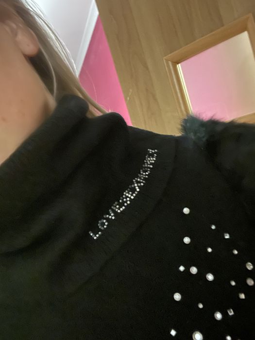 Sukienka cyrkonie kamienie elegancka