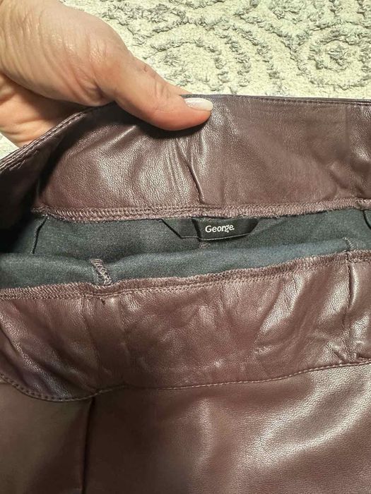 Юбка шкіряна жіноча бургунді Zara 38 р