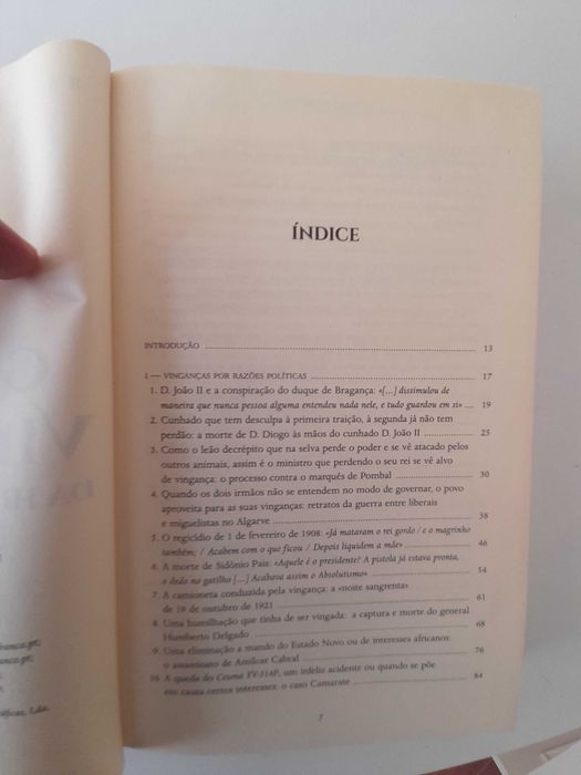 Livro "  Grandes Vinganças da História de Portugal " Novo