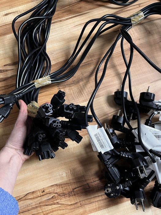 Zestaw kabli do biura duzo sztuk