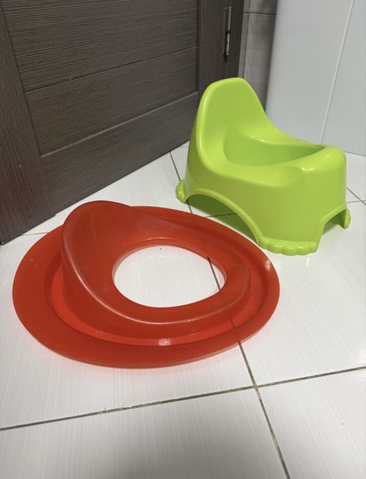 Горщик та накладка на унітаз