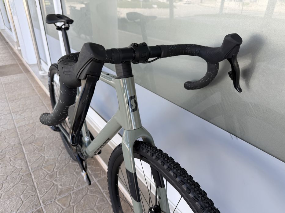 Bicicleta Scott Gravel AXS - semi nova!