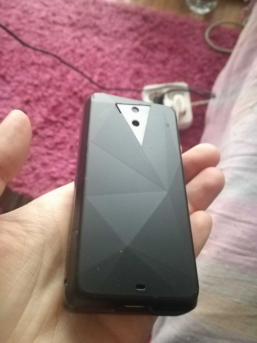 Telemóvel HTC Touch Pro raro com problema