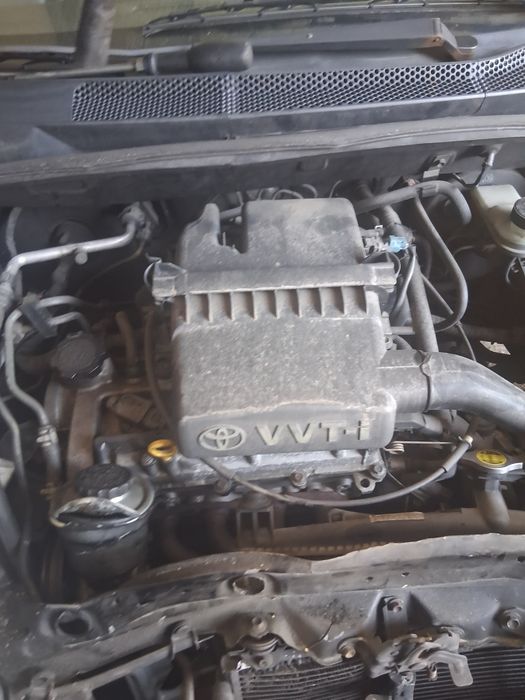 Toyota yaris para peças