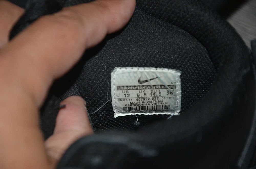 Продам кросівки замша Фірма NIKE Dunk High 08.