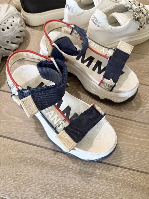 Продам сандали Tommy Jeans 37 размер