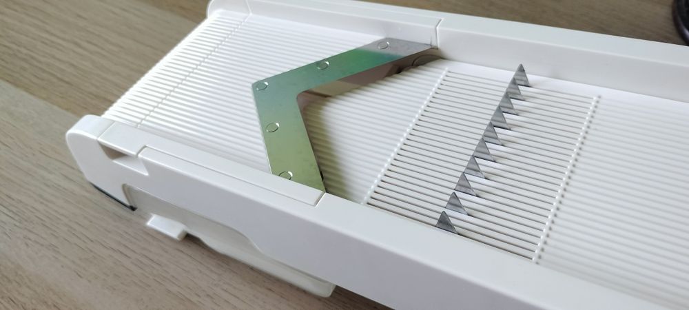 Máquina de cortar legumes Tupperware64281527931907122