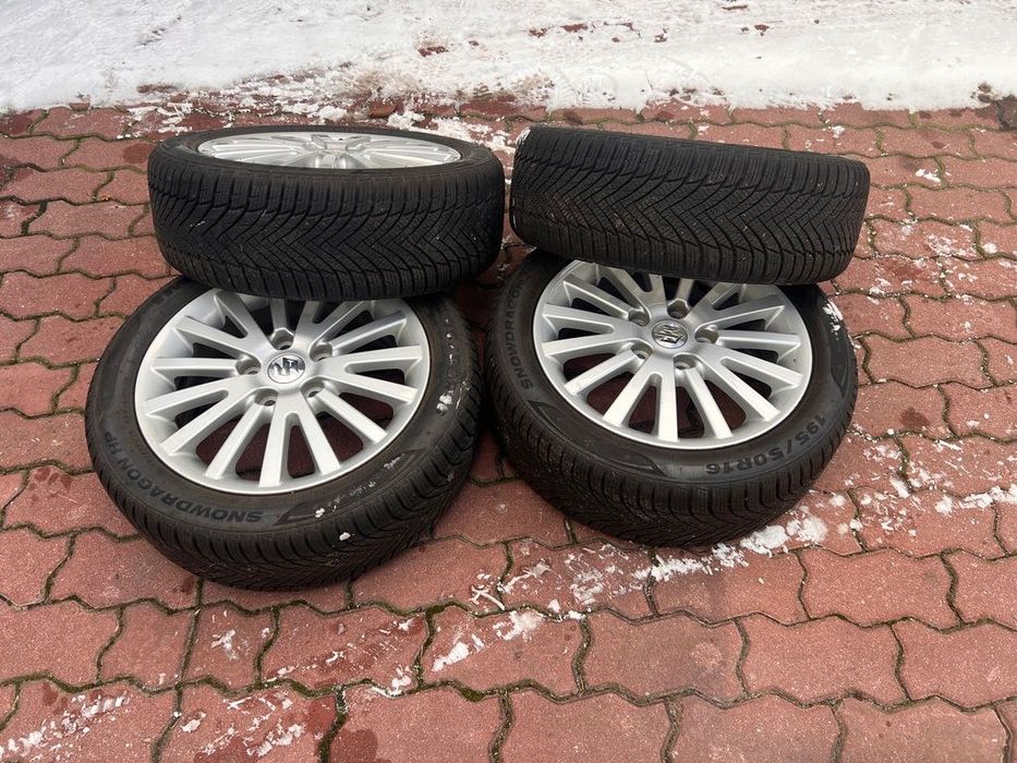 Suzuki Swift Sport 5x114,3 oryginalne alufelgi / kola zimowe R16