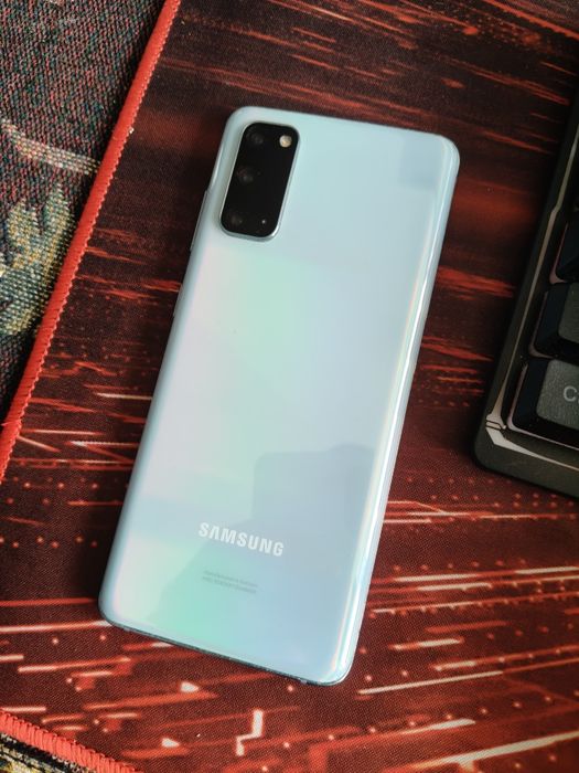 Samsung S20 12/128GB