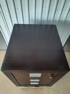 Móvel de escritório com gavetas Altamira em Wengué