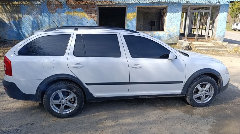 Продам шкоду октавію скаут