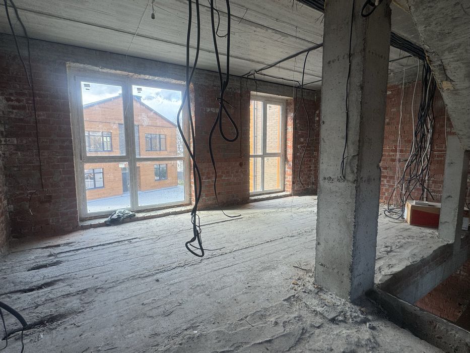 Продам Таунхаус ЖК Comfort City Lagoon