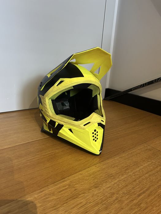 Kask motocyklowy RAVEN