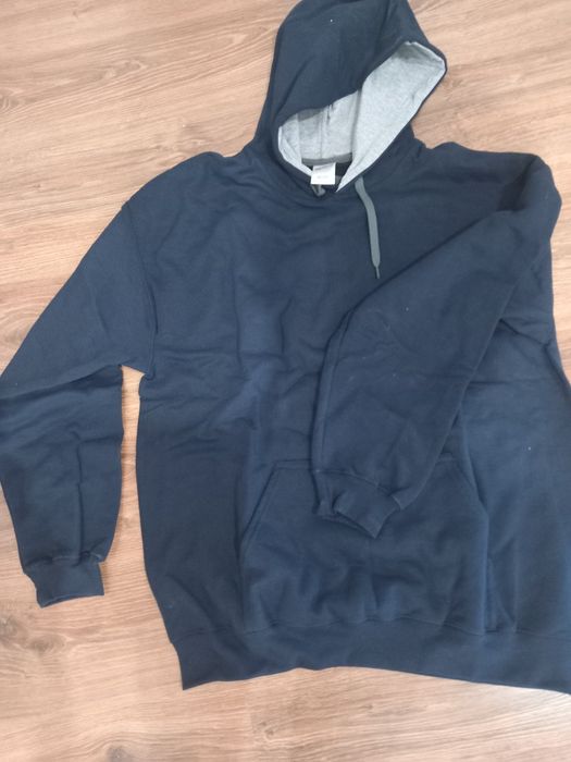 Bluza z kapturem  granatowa nowa