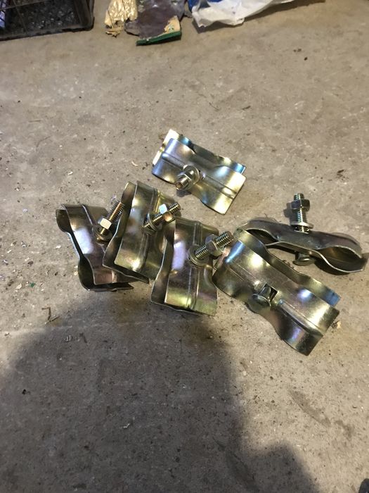 Хомути для риштування