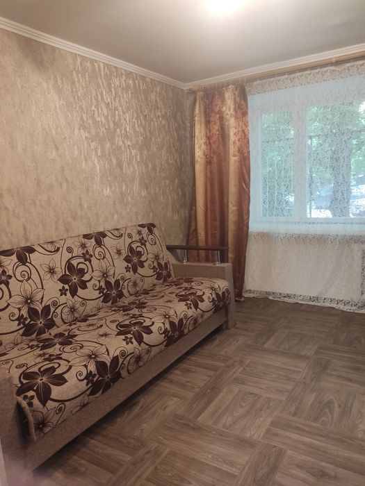 Сдам 1 комнатную ( Гостинка)Вознесеновском р-не