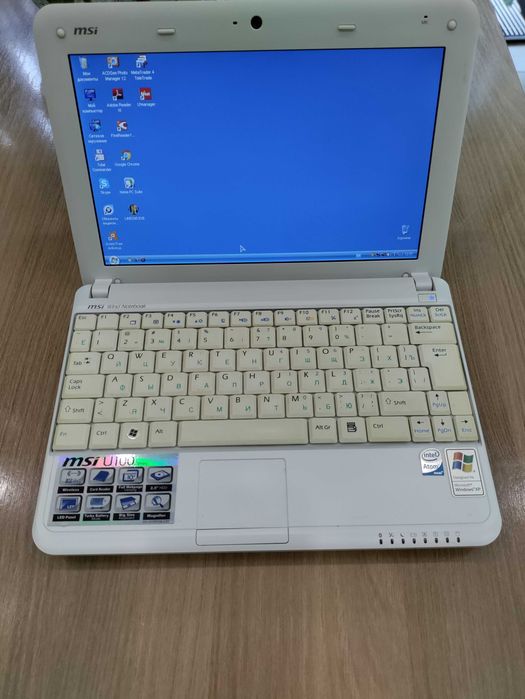 Notebook MSI  model MS-6837D