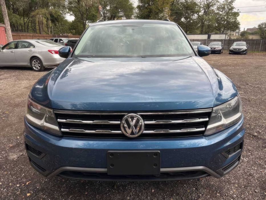 Volkswagen Tiguan S      2020