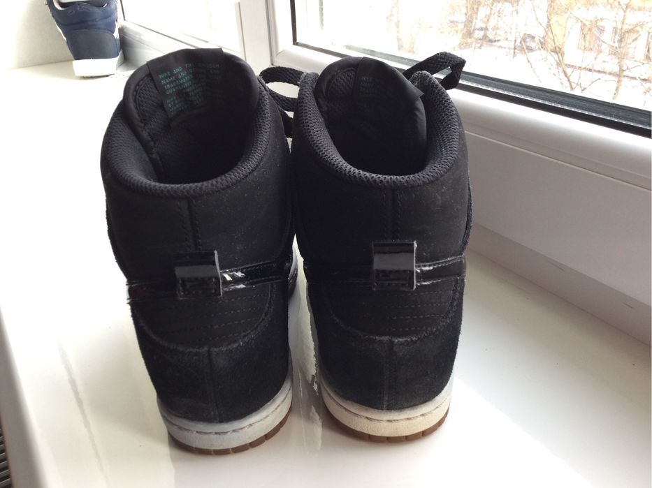 Женские замшевые кроссовки 37.5. Оригинал!