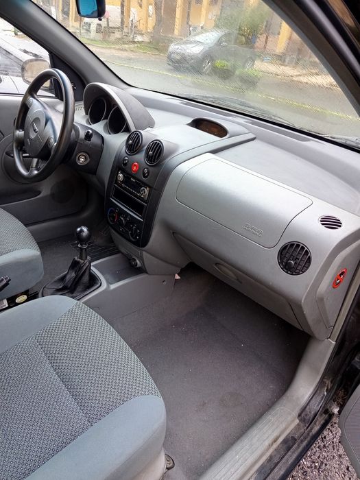 Kalos 1,4   Econômico Bom estado