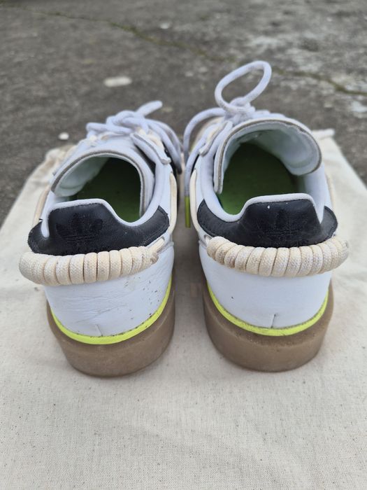 Ténis Adidas x Ivy Park