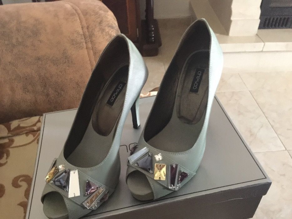 Sandálias de cerimónia