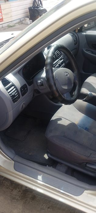 Продам автомобіль Хендай Акцент