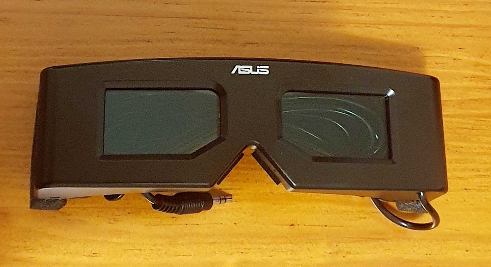 Óculos Asus VR 100.