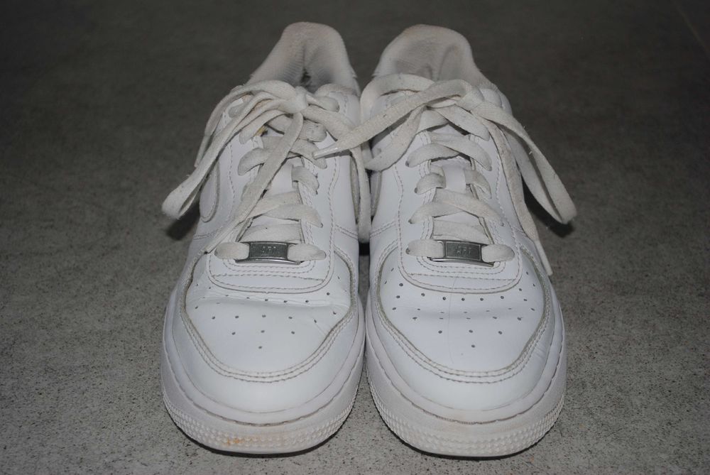 Skórzane sneakersy buty sportowe Nike Air Force 1 roz 37,5