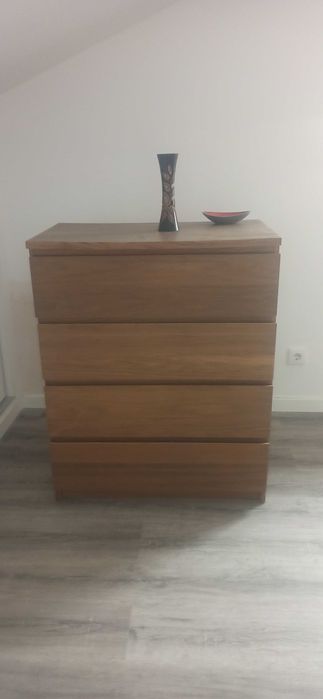 Cama + colchão + 2 mesinhas + cómoda Malm Ikea