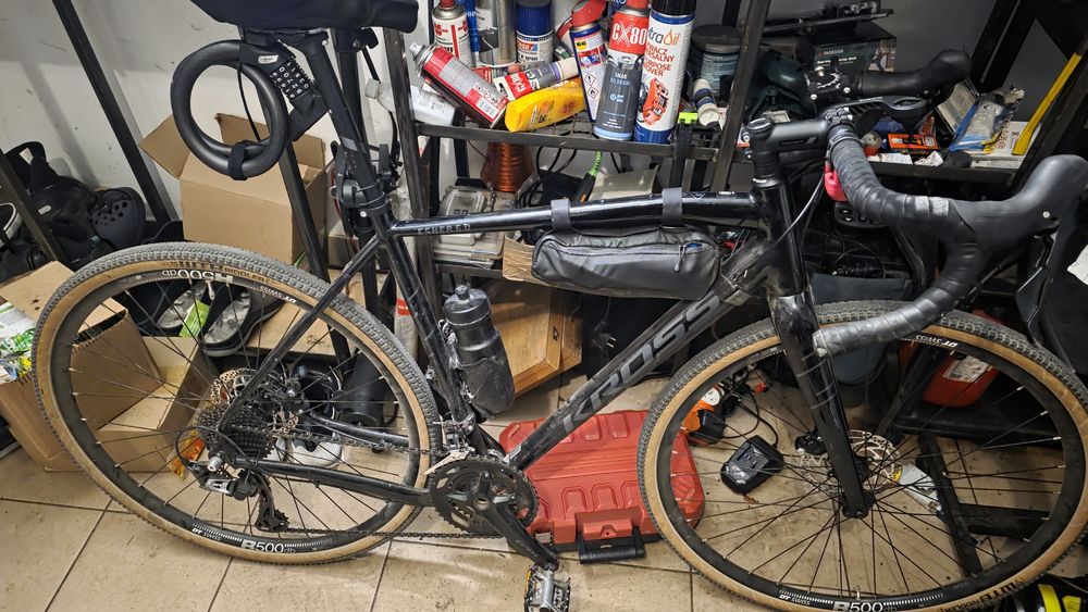 Kross Esker 6.0 gen.1  GRX rozmiar L czarny metalik