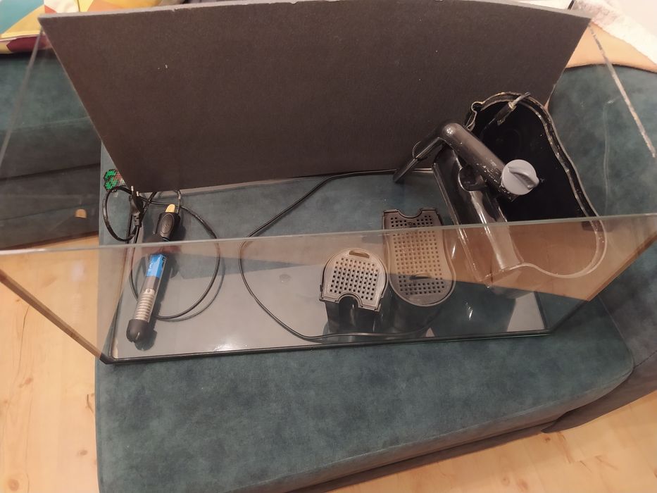 Akwarium Aquael 54L z pełnym zestawem