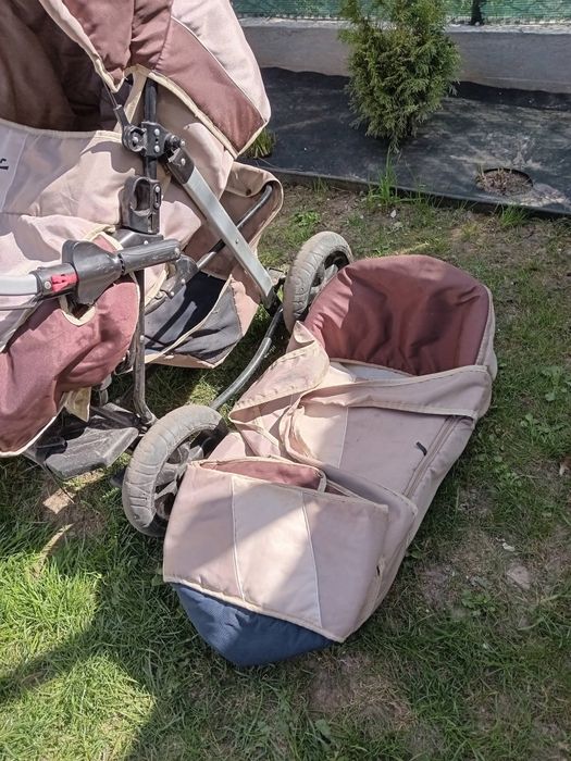 Віддам коляску 2в1 безкоштовно