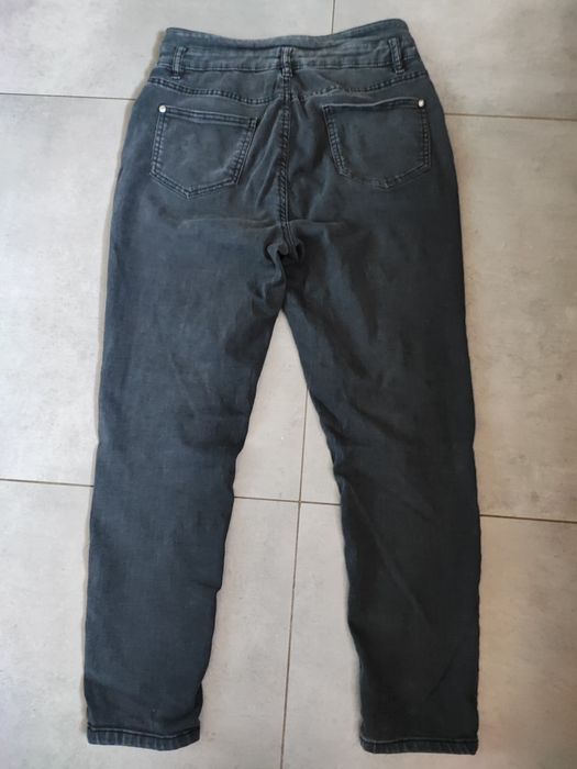 Spodnie damskie jeansy