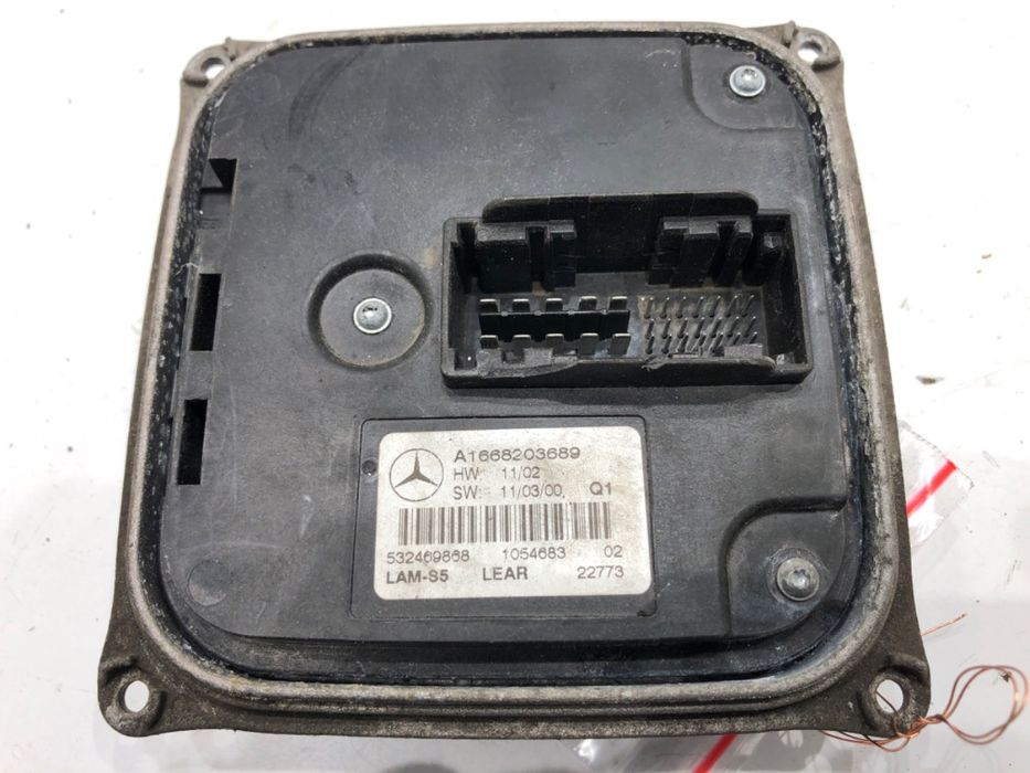 PRZETWORNICA LED MERCEDES KLASA GL A1668203689 12-15 MODUŁ