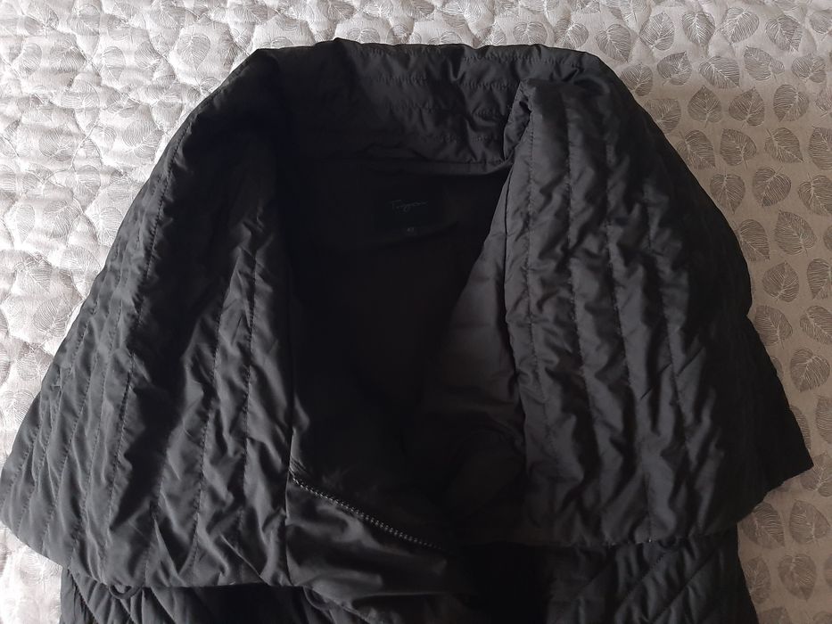 Пальто жіноче демісезонне 42-44, холодна осінь / тепла зима
