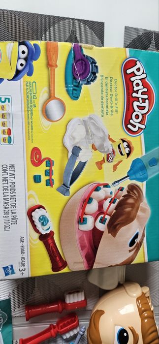 Продам Play-Doh стоматолог